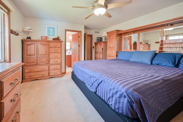 12892 Essex Way, Apple Valley, MN 55124