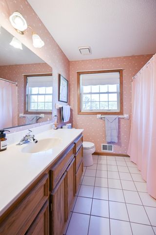 12892 Essex Way, Apple Valley, MN 55124