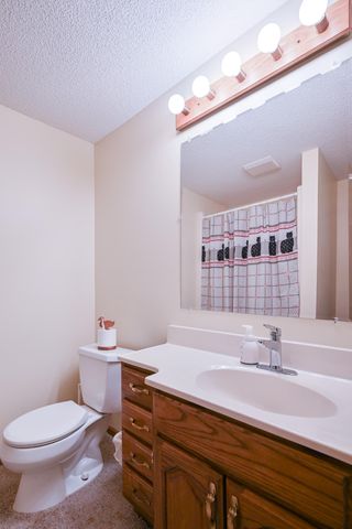 12892 Essex Way, Apple Valley, MN 55124