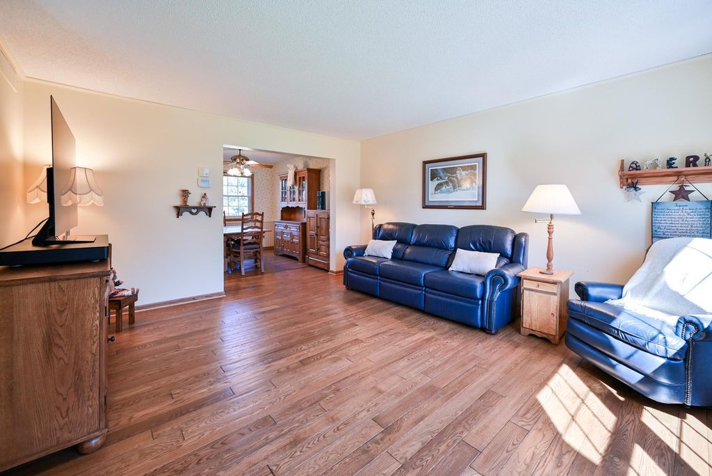 12892 Essex Way, Apple Valley, MN 55124 — photo 4