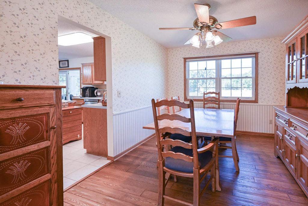 12892 Essex Way, Apple Valley, MN 55124 — photo 5