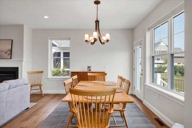 266 Rye Circle, South Burlington, VT 05403