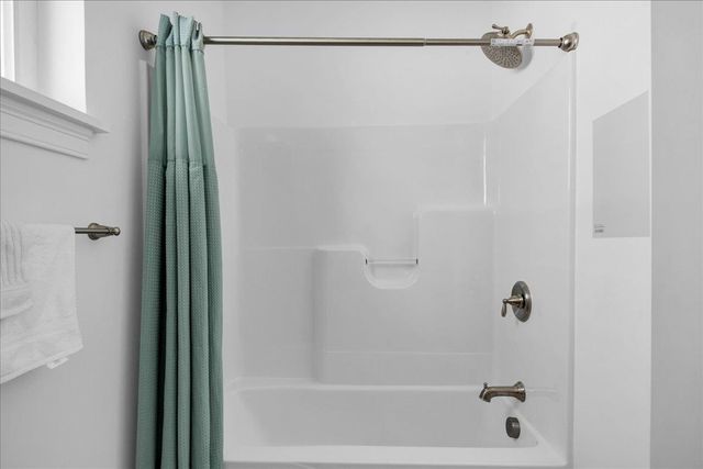 266 Rye Circle, South Burlington, VT 05403