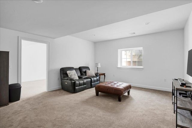 266 Rye Circle, South Burlington, VT 05403