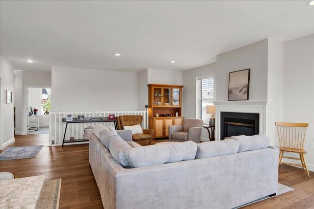266 Rye Circle, South Burlington, VT 05403