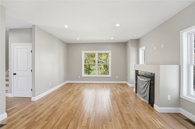 94 Ashaway Road, Westerly, RI 02891