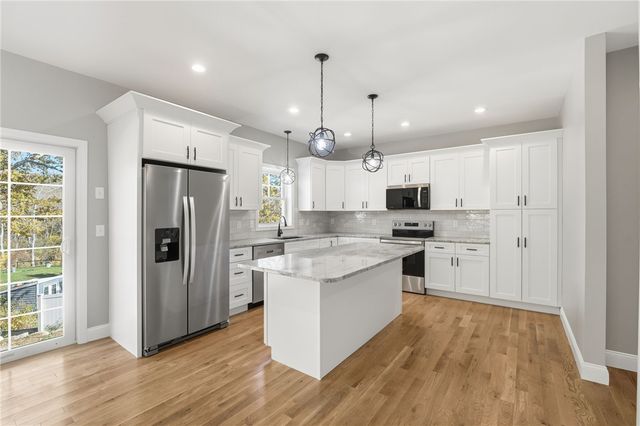 94 Ashaway Road, Westerly, RI 02891