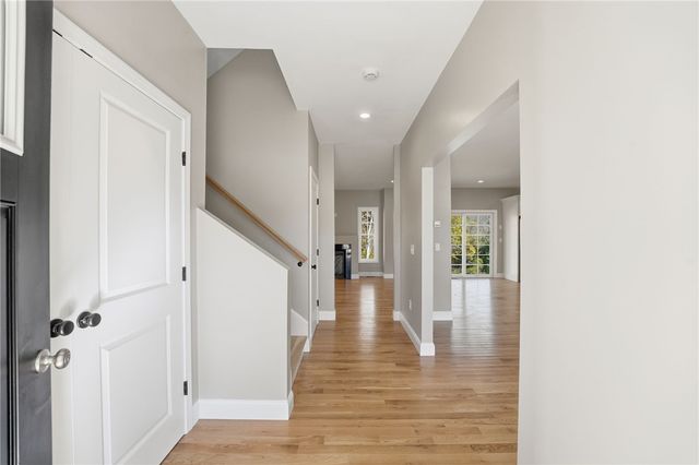 94 Ashaway Road, Westerly, RI 02891