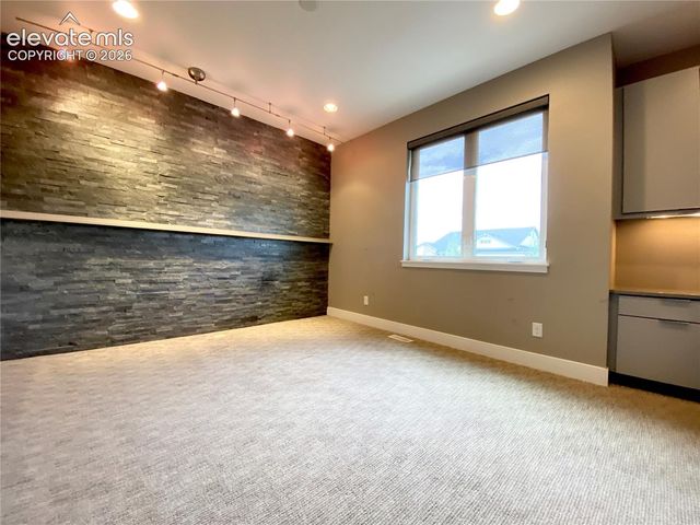 1279 Foothills Farm Way, Colorado Springs, CO 80921