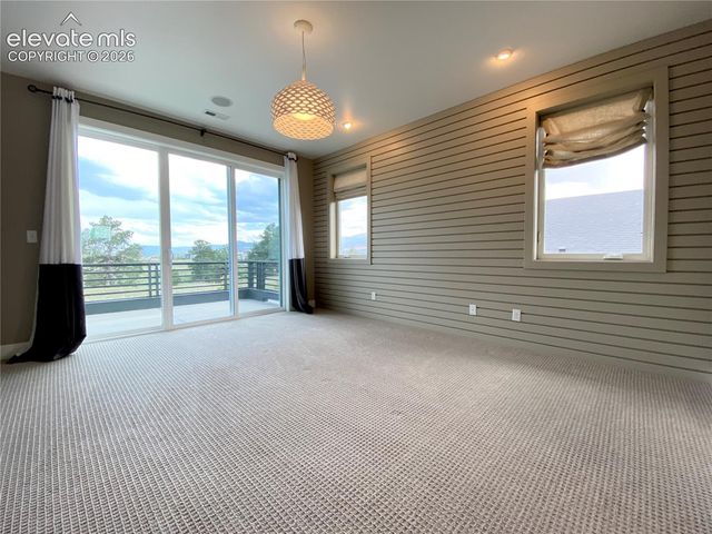 1279 Foothills Farm Way, Colorado Springs, CO 80921