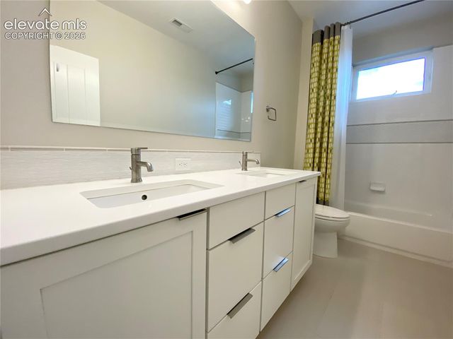 1279 Foothills Farm Way, Colorado Springs, CO 80921