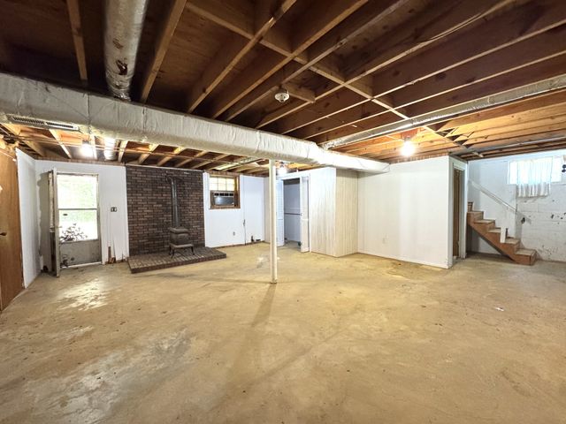 2768 Bellar Rd, Greenbrier, TN 37073
