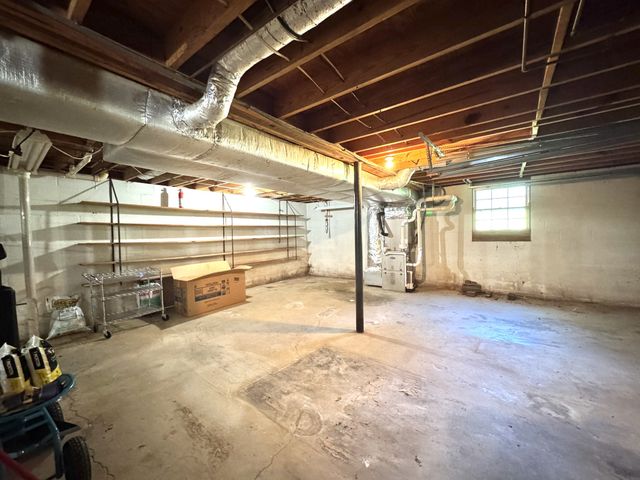 2768 Bellar Rd, Greenbrier, TN 37073