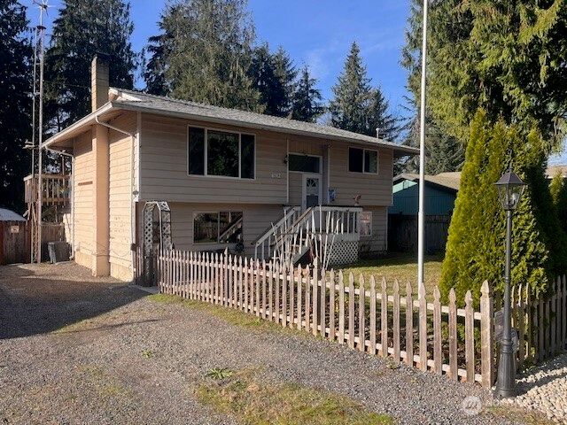 6912 142nd Drive SE, Snohomish, WA 98290