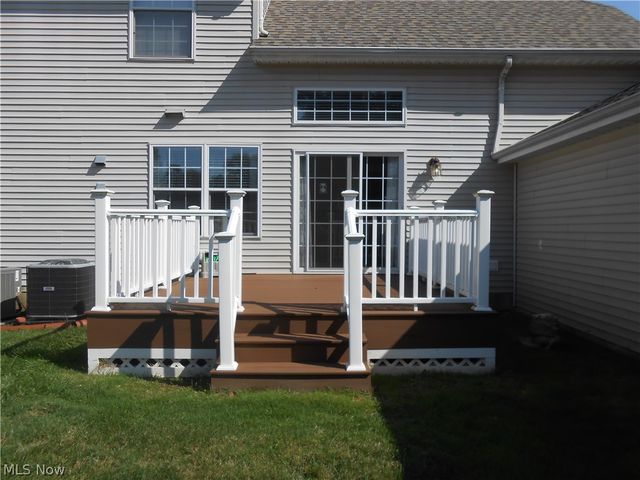 7567 Monterey Bay Drive, Mentor On The Lake, OH 44060