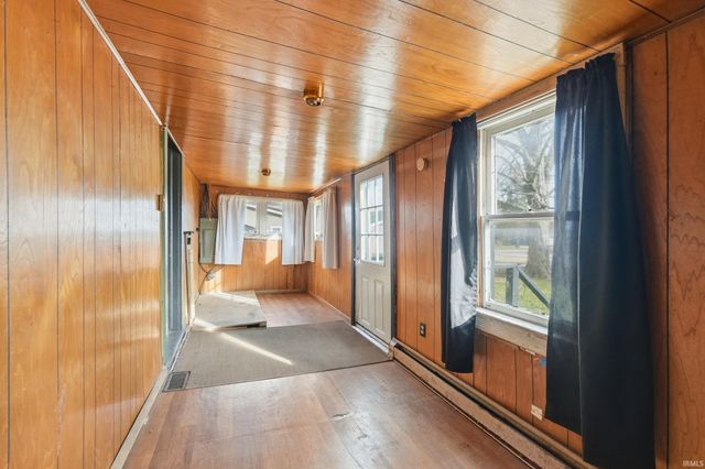 280 N Center Street, Waterloo, IN 46793