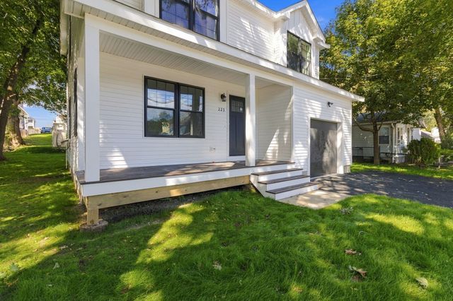 223 Jenckes, Woonsocket, RI 02895