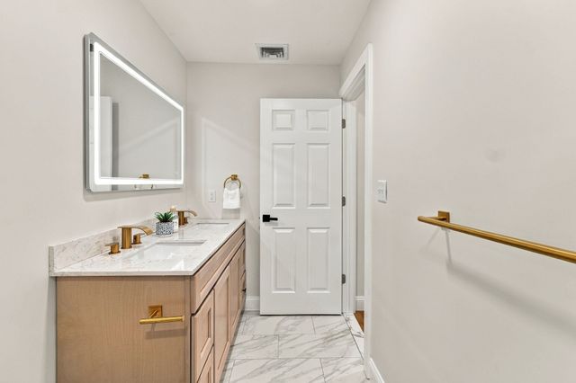 223 Jenckes, Woonsocket, RI 02895