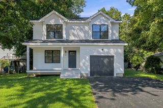 223 Jenckes, Woonsocket, RI 02895