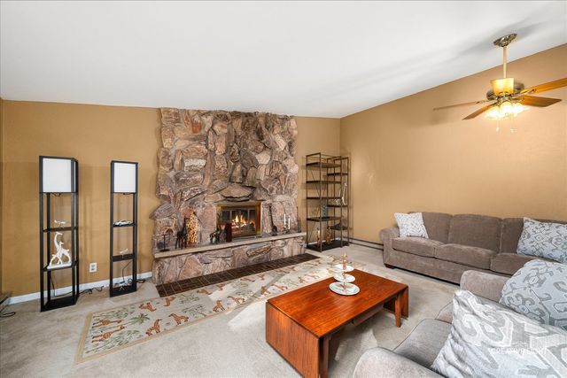 103 Rainbow Drive, Sleepy Hollow, IL 60118