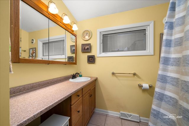 103 Rainbow Drive, Sleepy Hollow, IL 60118