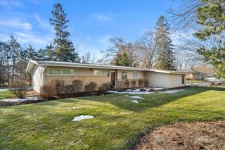 103 Rainbow Drive, Sleepy Hollow, IL 60118