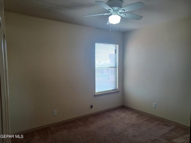 2300 HONEY DEW Drive, El Paso, TX 79938