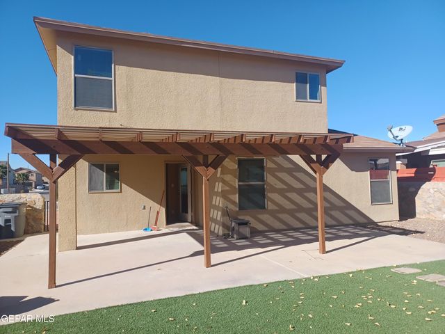 2300 HONEY DEW Drive, El Paso, TX 79938