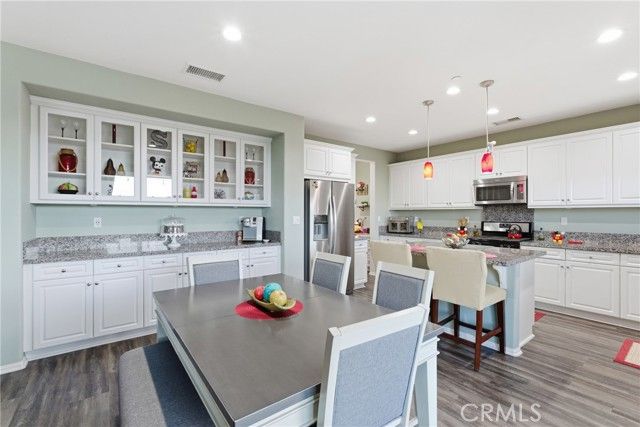 11528 Valley Oak, Corona, CA 92883