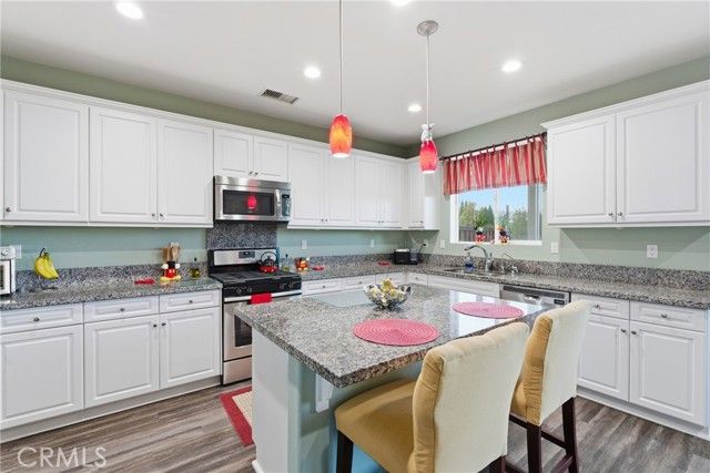 11528 Valley Oak, Corona, CA 92883