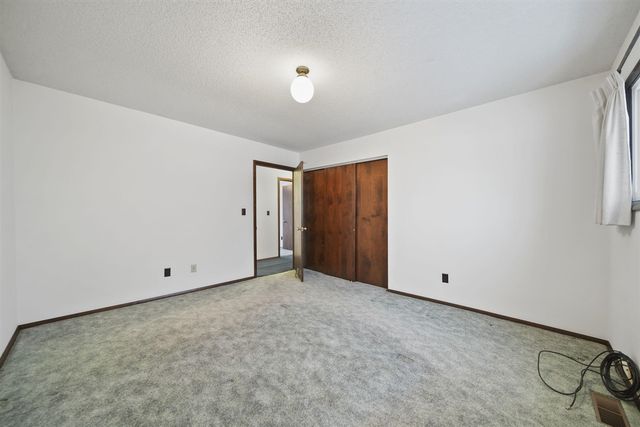 11495 W Carleton Road, Clayton, MI 49235