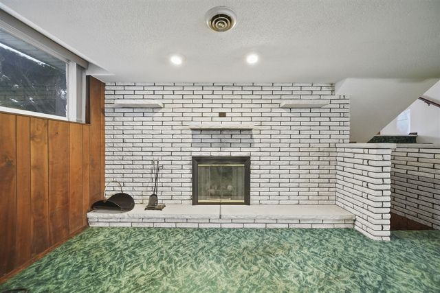 11495 W Carleton Road, Clayton, MI 49235