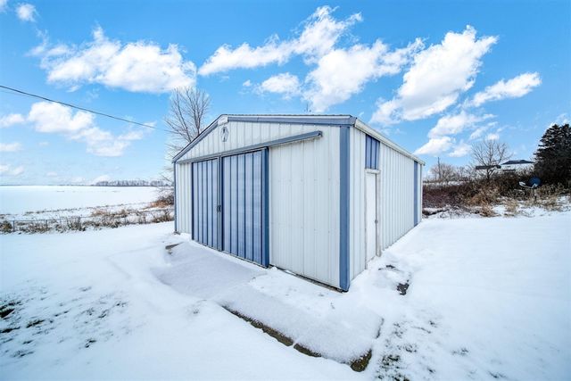 11495 W Carleton Road, Clayton, MI 49235