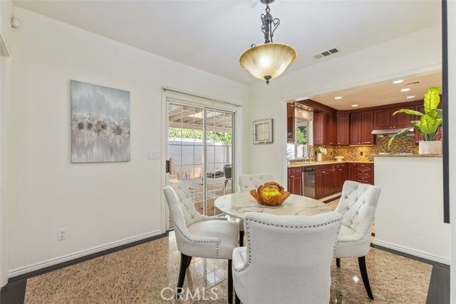 4926 Crown Avenue, La Canada Flintridge, CA 91011