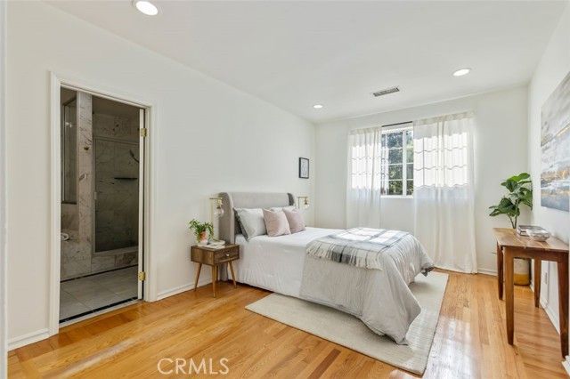 4926 Crown Avenue, La Canada Flintridge, CA 91011