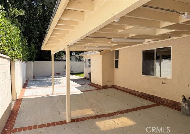 4926 Crown Avenue, La Canada Flintridge, CA 91011