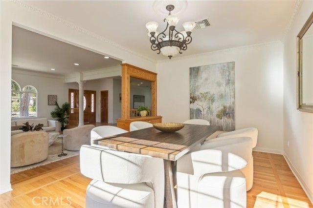 4926 Crown Avenue, La Canada Flintridge, CA 91011