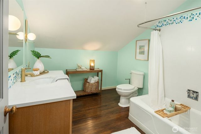 12210 NE 39th Street, Bellevue, WA 98005