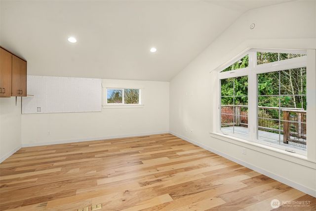 12210 NE 39th Street, Bellevue, WA 98005