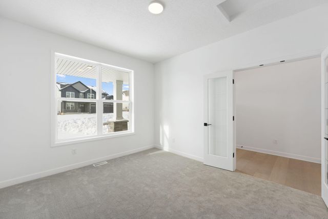 8677 183rd Street W, Lakeville, MN 55044