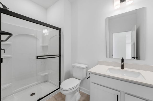 8677 183rd Street W, Lakeville, MN 55044