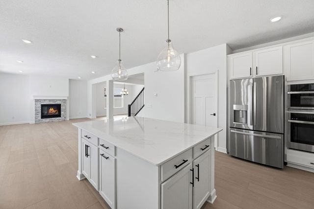 8677 183rd Street W, Lakeville, MN 55044