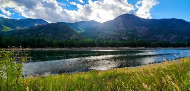 nhn Mt Hwy 200, Thompson Falls, MT 59873