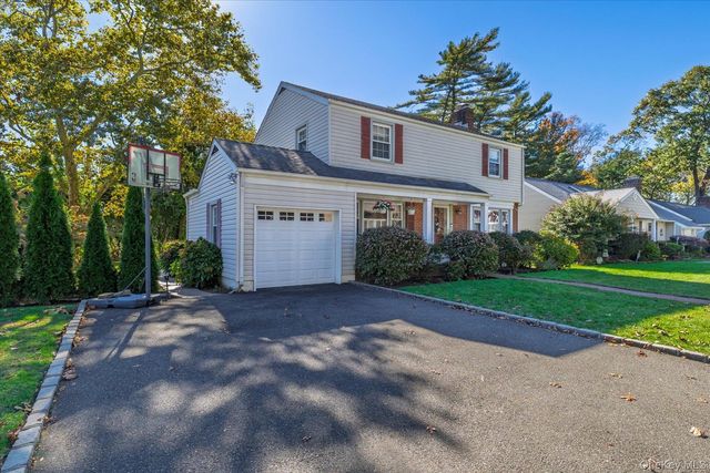 481 S Wood Road, Rockville Centre, NY 11570