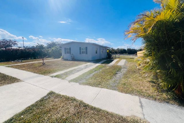 3164 SE Morningside Boulevard, Port St. Lucie, Port St Lucie, FL 34952