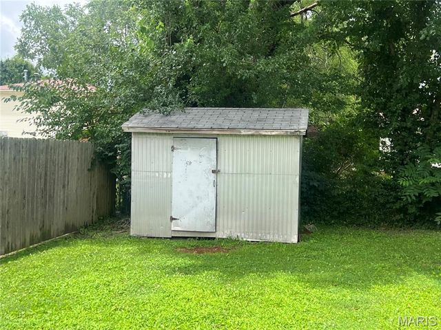117 Edgewood Drive, Belleville, IL 62223