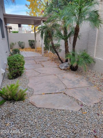 8930 E YUCCA Street, Scottsdale, AZ 85260