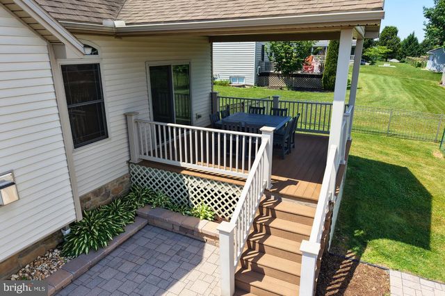 169 GRANNY SMITH LN, Fayetteville, PA 17222