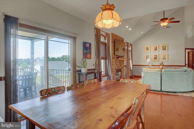 169 GRANNY SMITH LN, Fayetteville, PA 17222