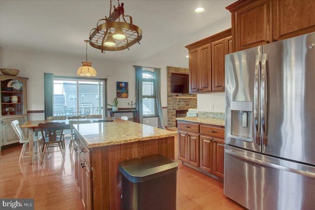 169 GRANNY SMITH LN, Fayetteville, PA 17222